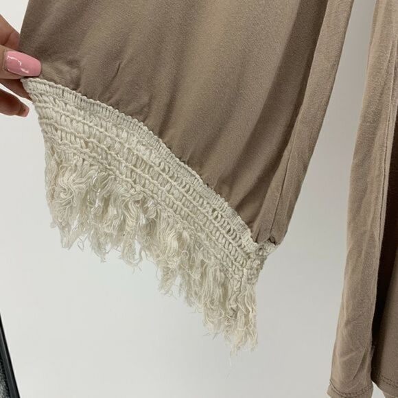 Bellamie Fringe Bell Sleeve Boat Neck Blouse M - Picture 3 of 7